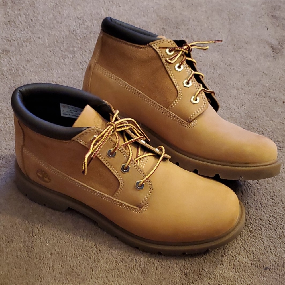 Timberland Women's Boots Size 10 NWOT